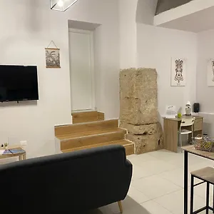 Cozy Apartment Near Palermo Cathedral Apartment